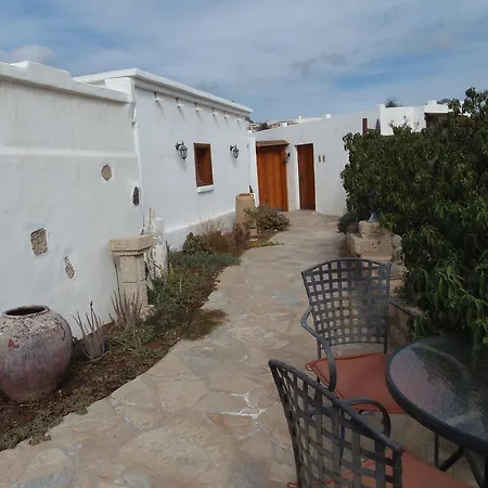 Gasthof El Cerro De La Luna