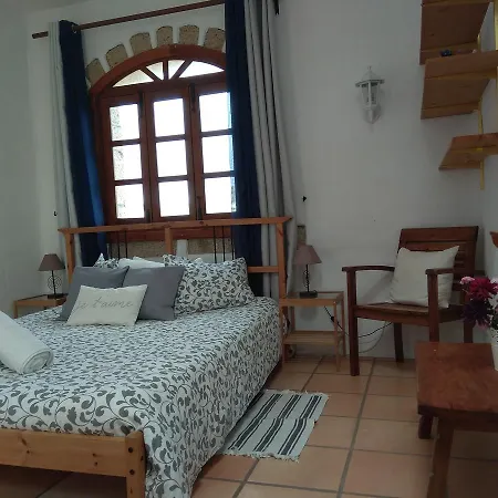 Gasthof El Cerro De La Luna