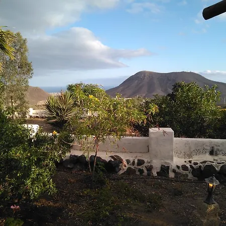 Gasthuis El Cerro De La Luna