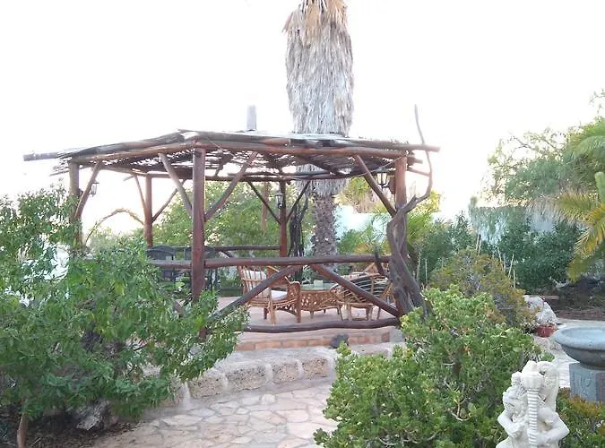 Guest house El Cerro De La Luna