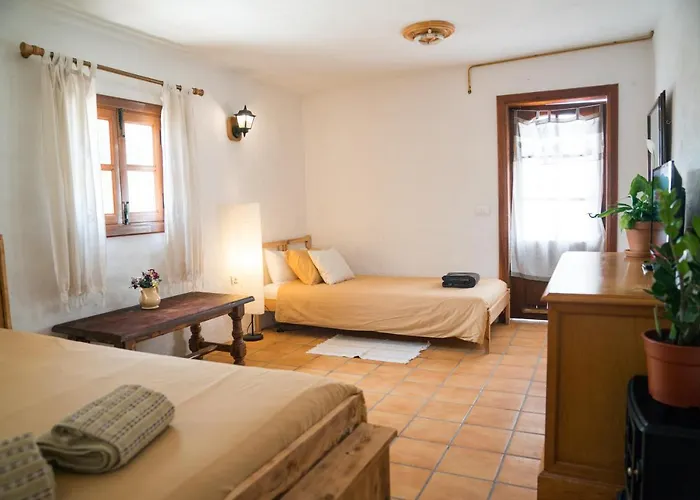 Guest house El Cerro De La Luna